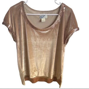 LUCKY BRAND Velvet Like Material Round Neck Sequins Blouse Size S/P